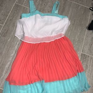 Girls dress